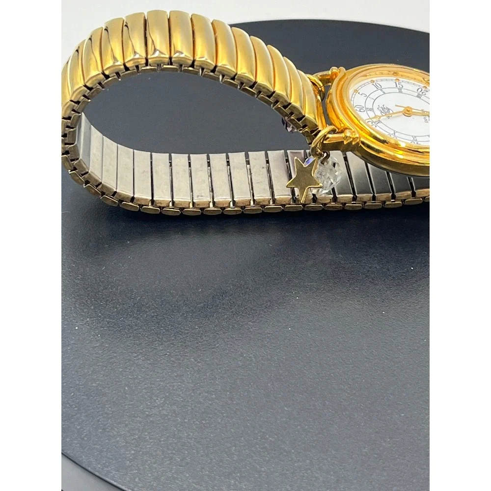 Kirks Folly Explorer Quartz Dangling Charm Expandable Band Watch New Battery